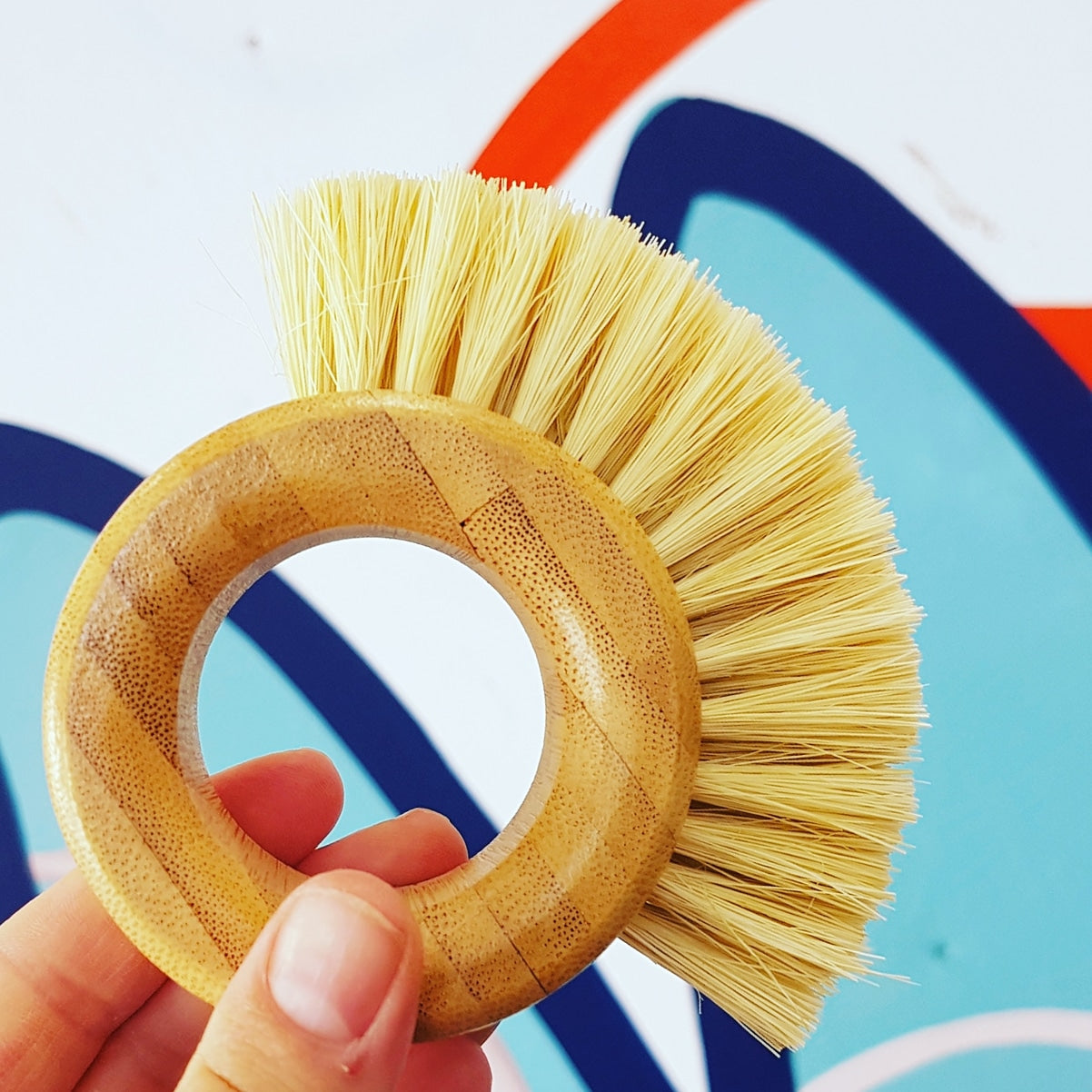 Hoop Shape Bamboo and Sisal Cleaning Brush